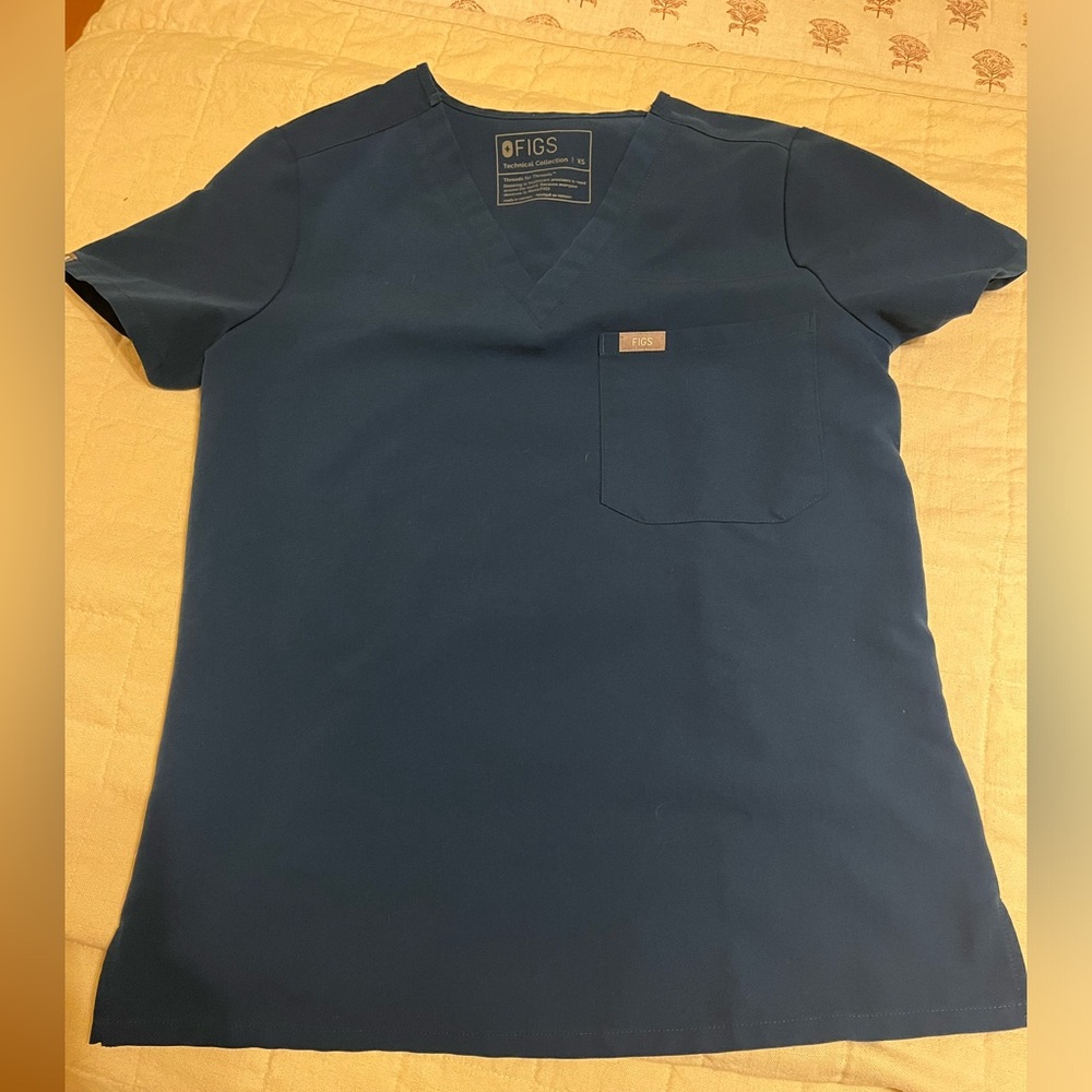 Xs only worn a few times Caribbean  blue